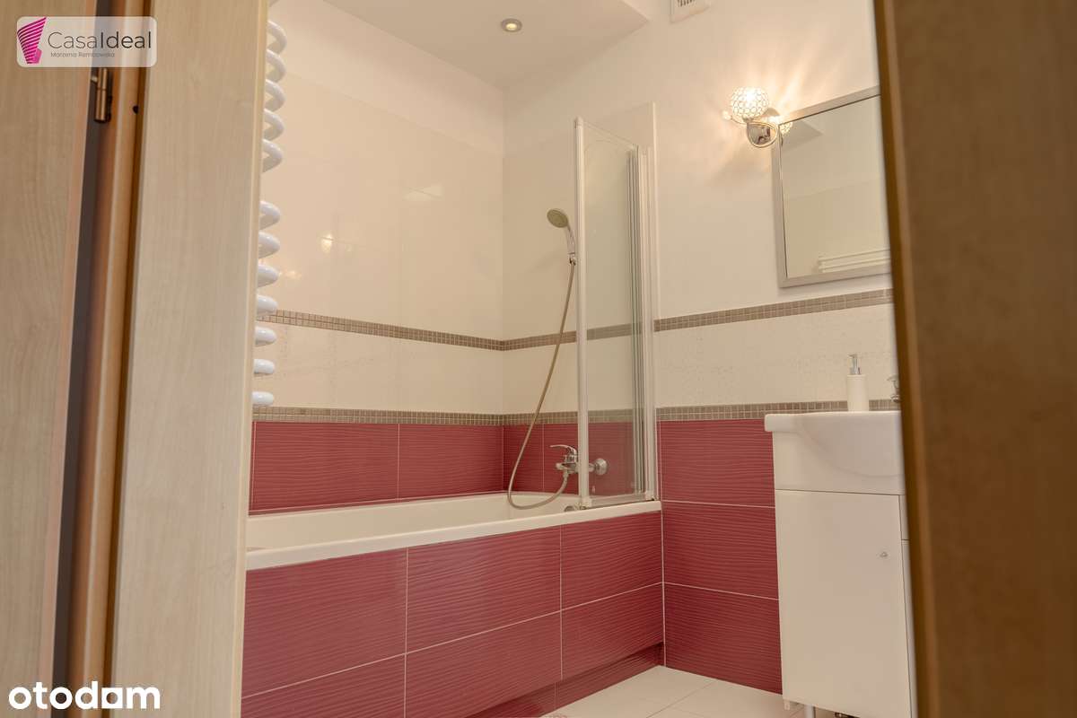 Na sprzedaż, przestronny dom z ogrodem i garażem !-15