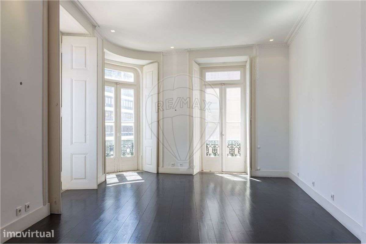 Apartamento T3 para arrendamento - Grande imagem: 1/13