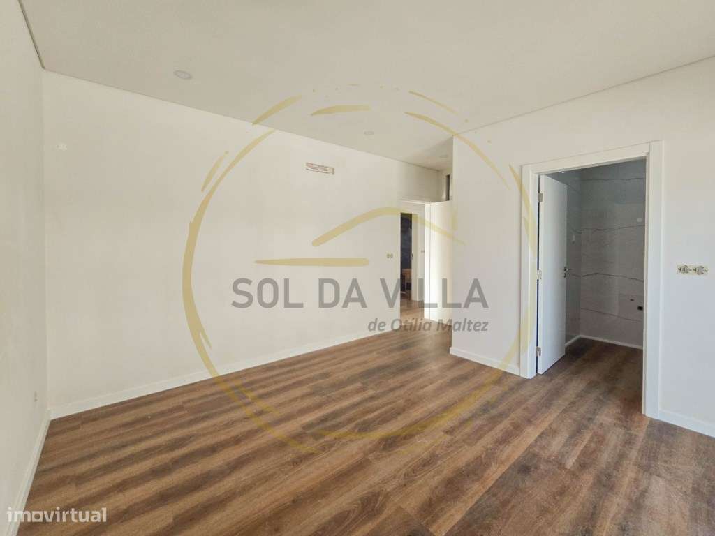 Moradia com piscina T3+1 - Fernão Ferro, Seixal - 550.000€-7