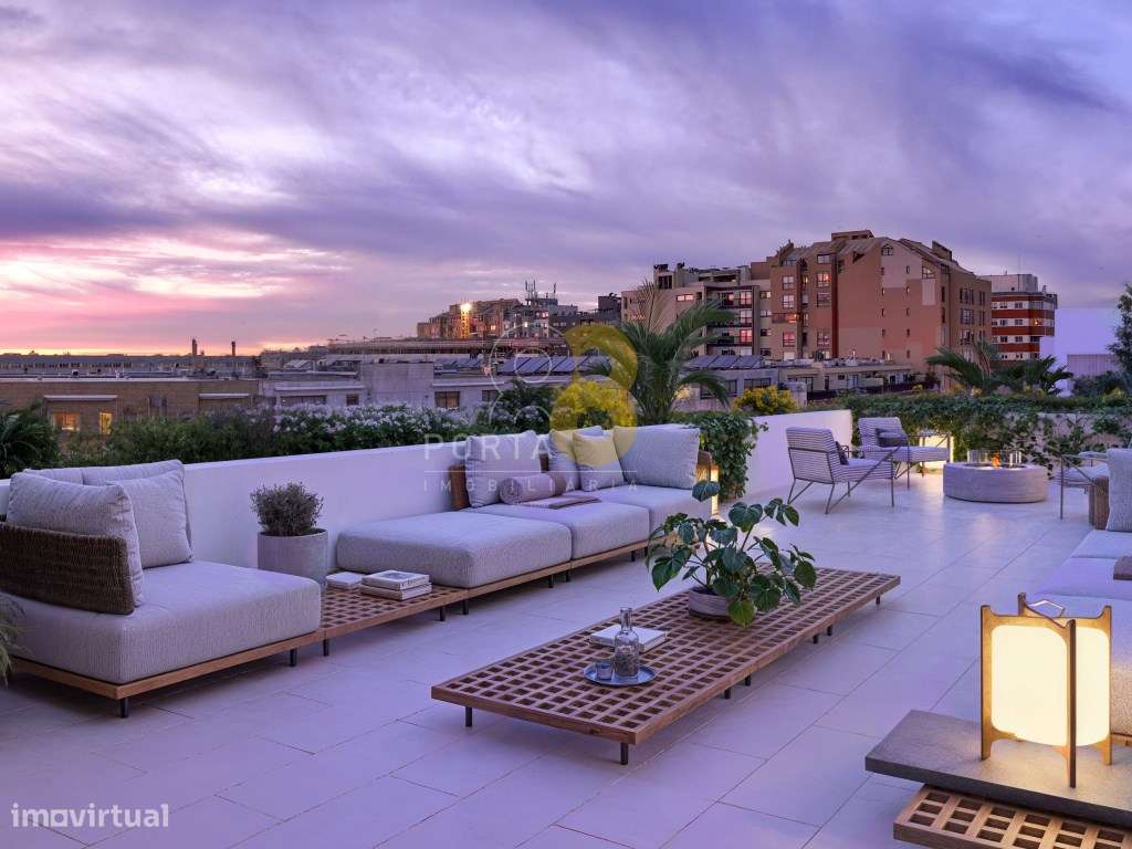 Apartamento T4 com terraço, 3 lugares de estacionamento e arrumos, ...-14