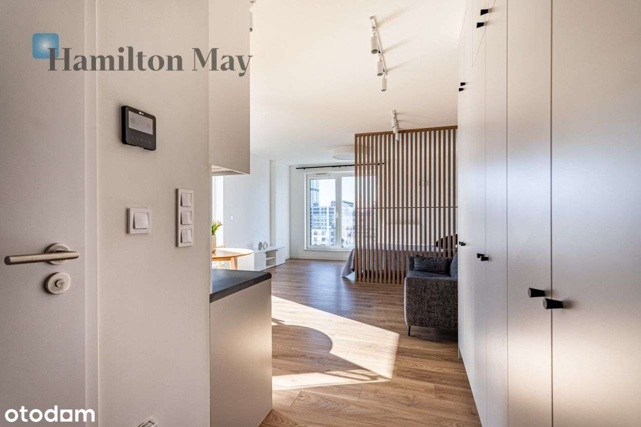 Przestronne studio | Unique Tower -14