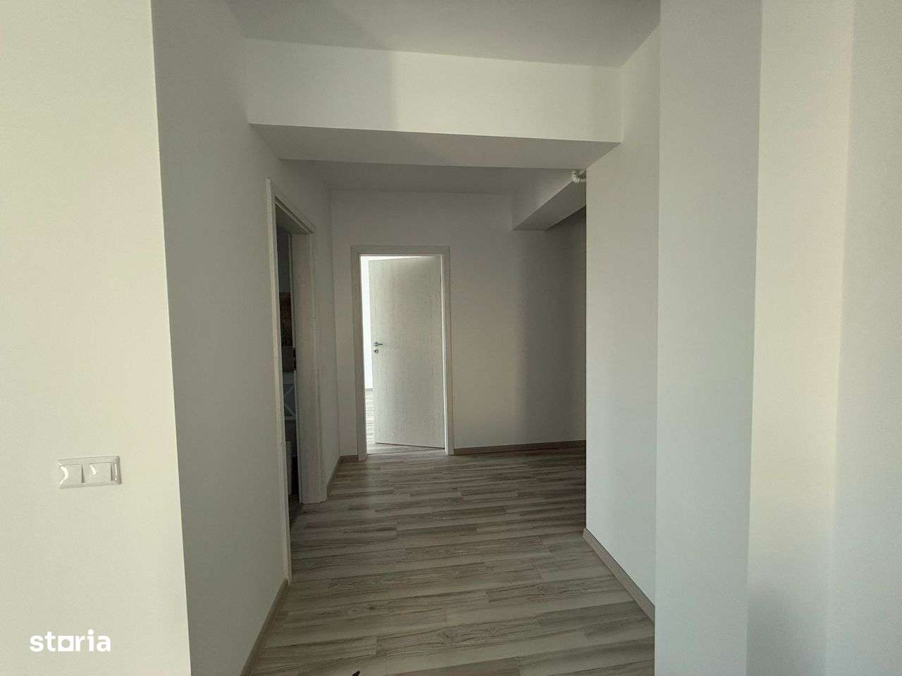 Apartament 2 camere, foarte spatios, decomandat , Bragadiru - Imagine principală: 5/12