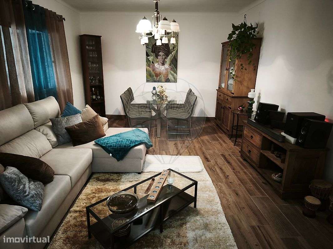 Moradia T4 para venda-9