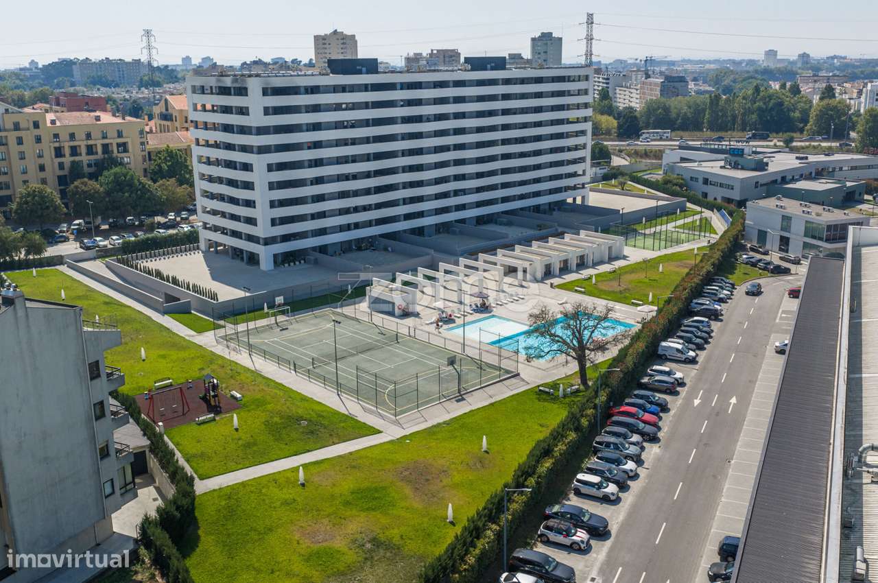 APA T2, varanda 35m², condomínio fechado, Molares 20, Paranhos, Por...-2