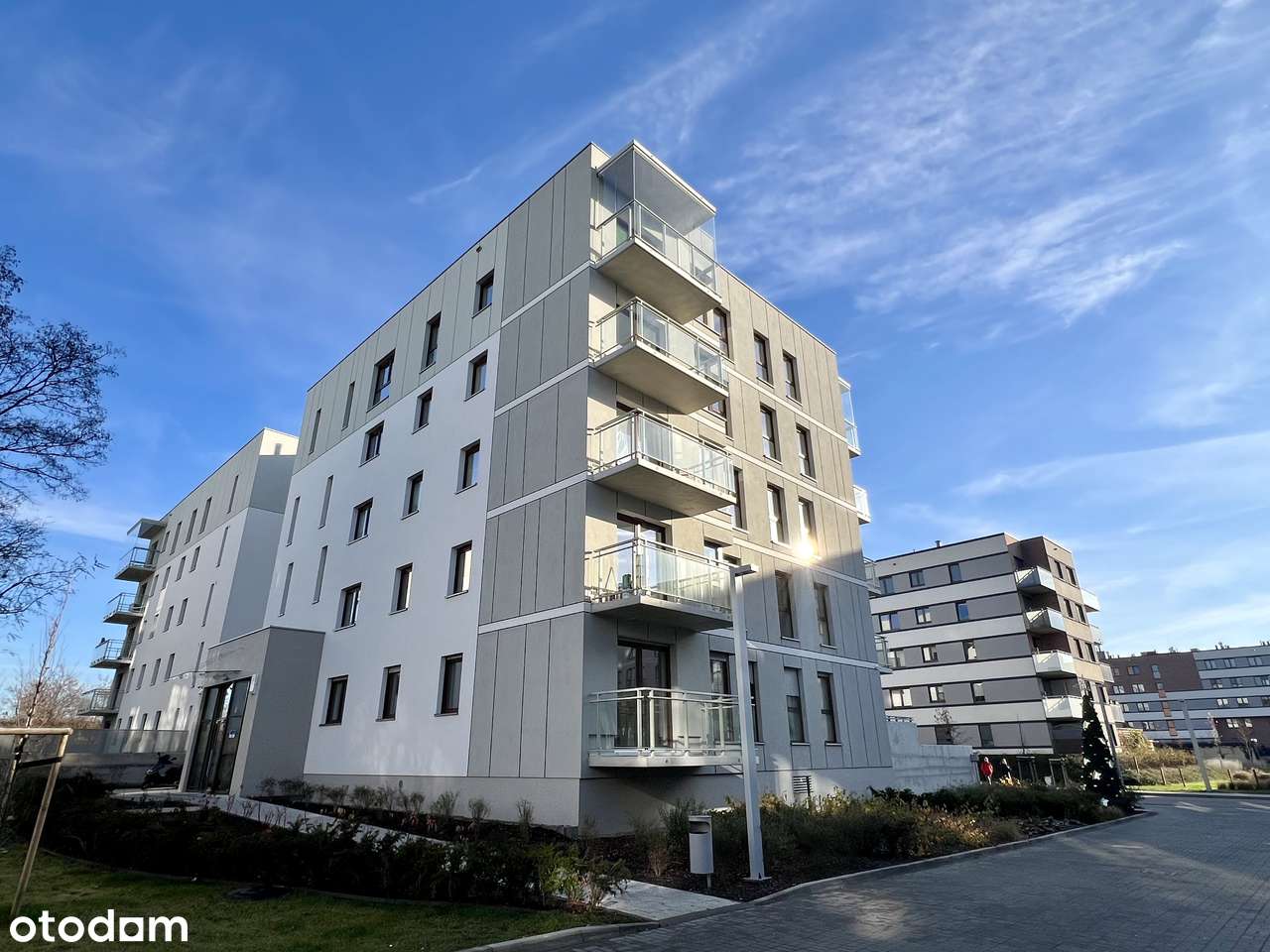 3-pokojowe mieszkanie z tarasem oraz ogrodem na Planty Racławickie - Pełny obrazek: 4/17