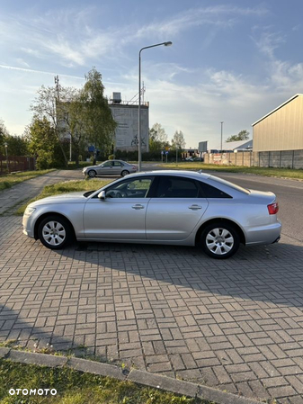 Audi A6 - 4