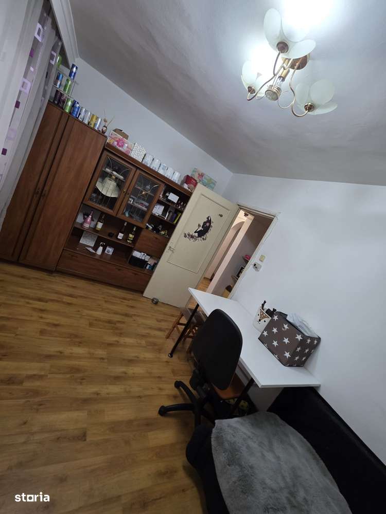 Apartament 2 camere decomandat zona Pacurari-3