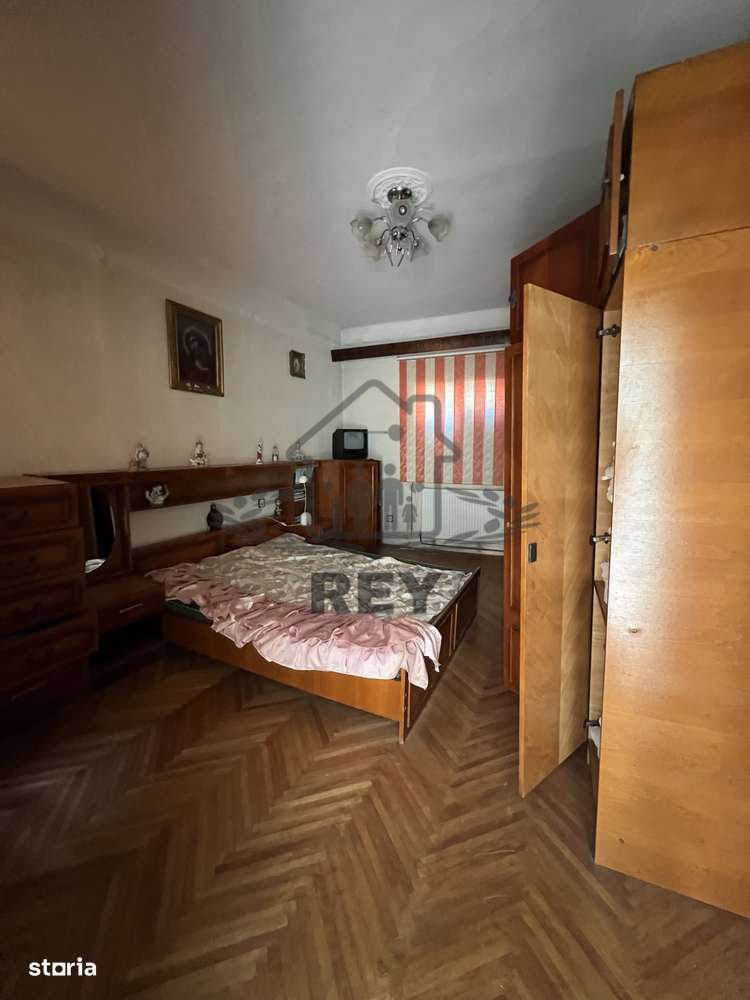 Casa singur in curte cartier Lazaret / Sibiu cu teren de 790 mp-9