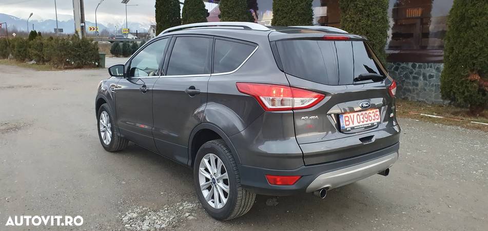 Ford Kuga 1.5 EcoBoost 2x4 Titanium - 37