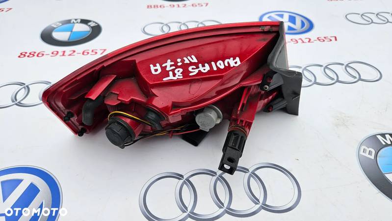 Audi A5 8T Kompletna lampa tył prawy Lampa tylna prawa 8T0945096 EUROPA ŁADNA - 8