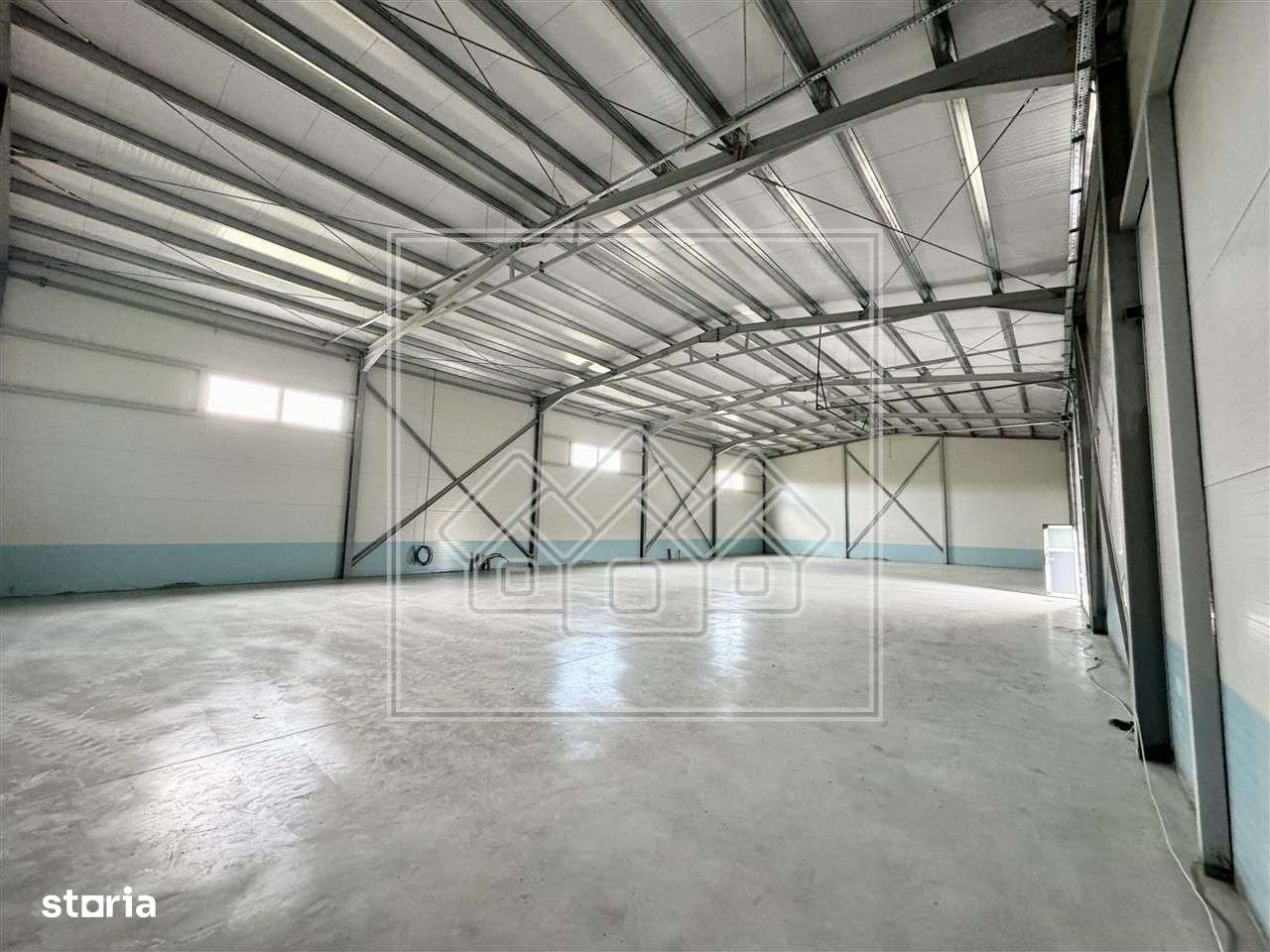 Hala industriala de inchiriat - Zona Sibiu Vest - Utilitati racordate - Imagine principală: 2/18