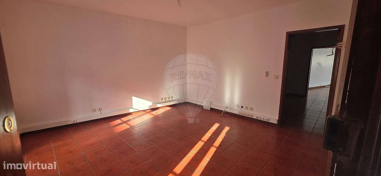 Escritório  para arrendamento - Grande imagem: 4/10