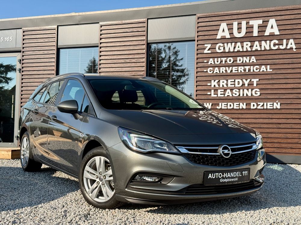 Opel Astra K (2015-2021) 1.4 Turbo 120 Jahre 2019