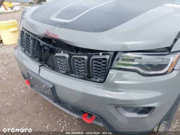 Jeep Grand Cherokee - 7