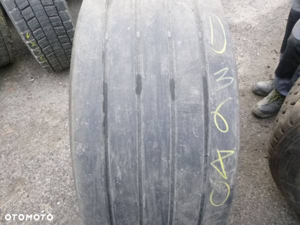 Opona 385/55R 22.5 Goodyear KMAX T Naczepowa - 1