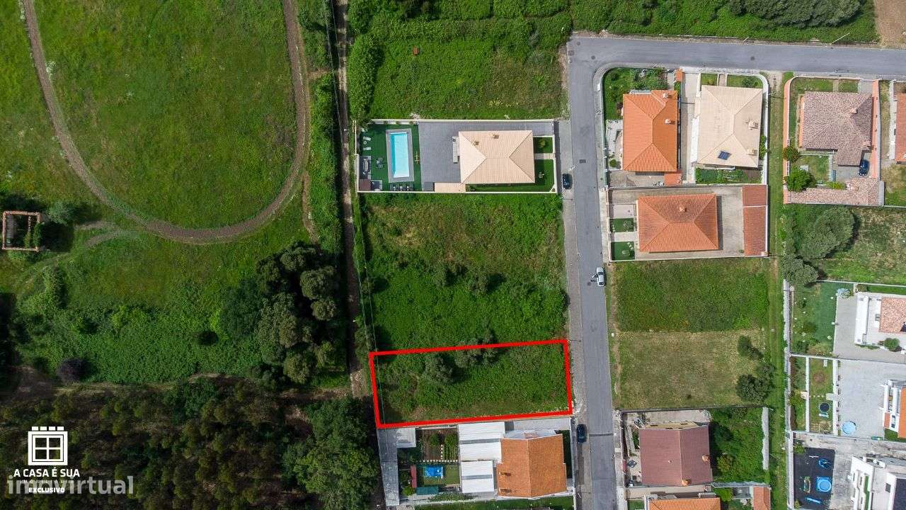 Lote para construção com 792 m2 - Exclusivo - Grande imagem: 3/14