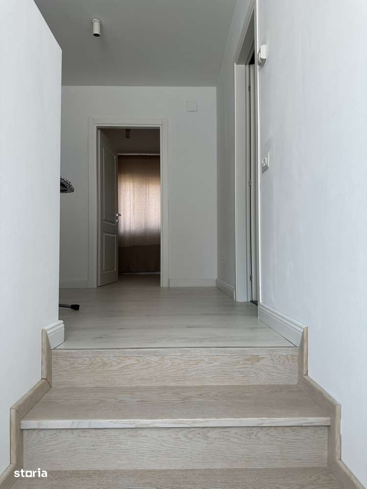 Casă individuală 290 mp utili – American Village, Pipera – 6 camere-2