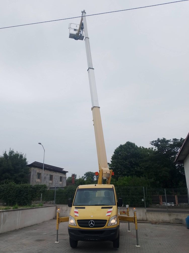 Podnośnika koszowy Zwyżka Pilot bdb stan 21 metrów OGON ! - zdjęcie 28