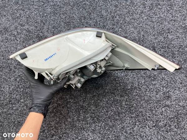 opel astra h III lift sedan lampa prawa tył tylna europa Depo - 8