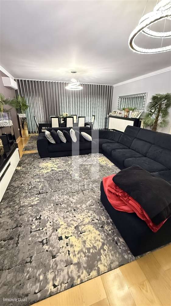 Apartamento T4 de luxo em Oliveira de Azemeis-31