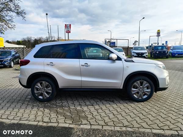 Suzuki Vitara 1.4 Boosterjet SHVS Premium 4WD - 16