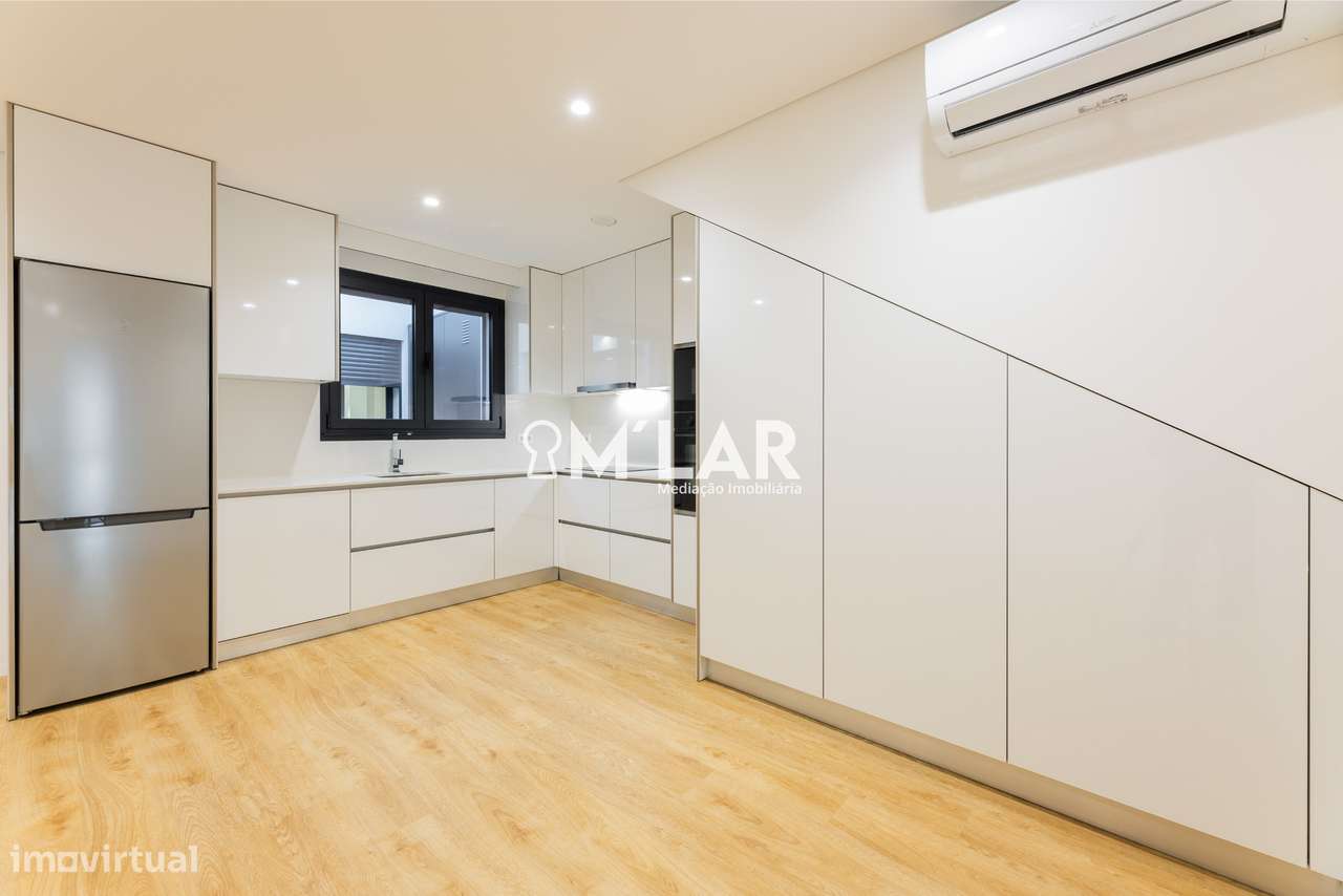 Apartamento T3 com piscina, Novo, no Centro de Vila Verde-7