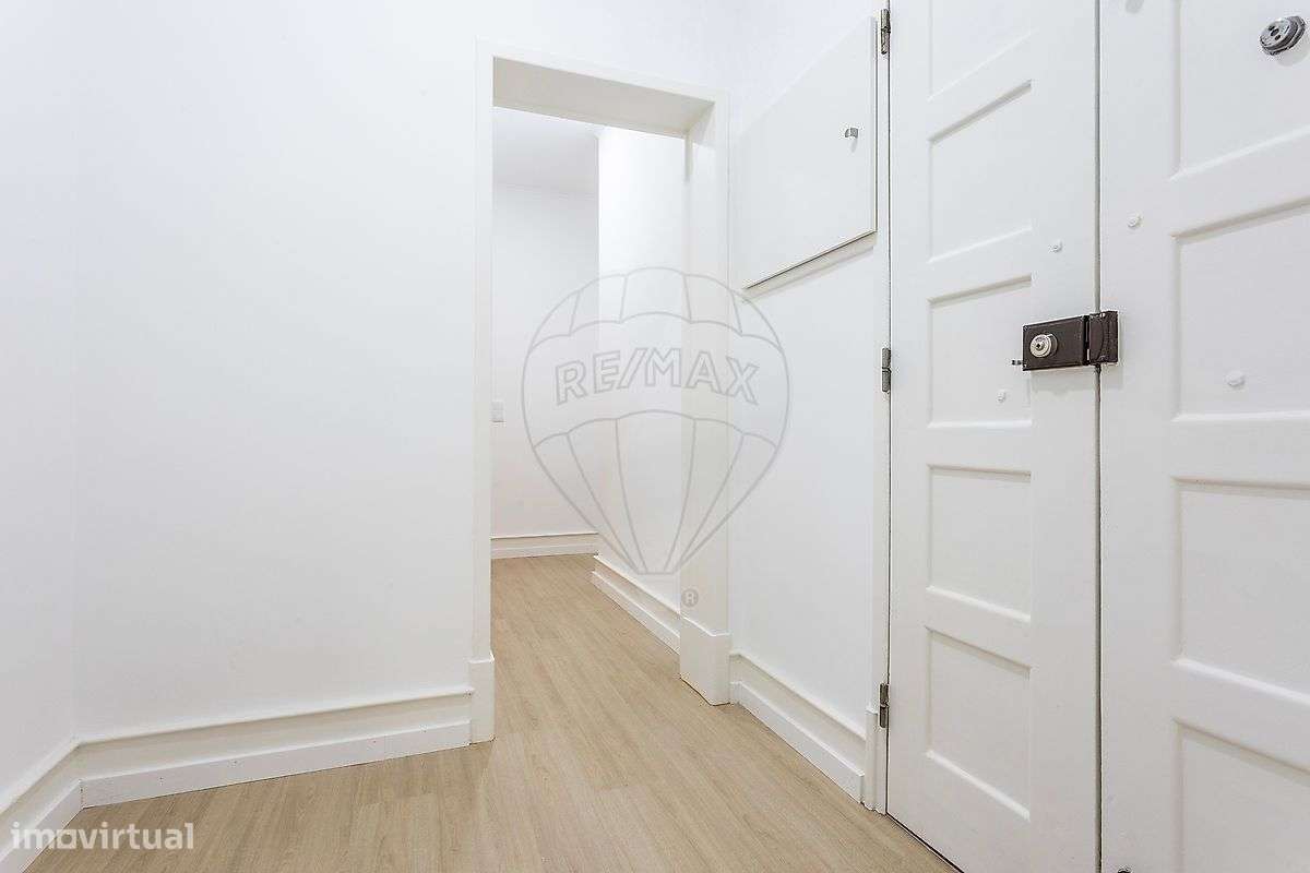 Apartamento T2 para arrendamento - Grande imagem: 2/15