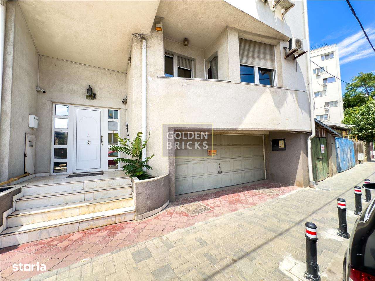 Parcul Circului | Stefan cel Mare | 9 camere | Garaj 2 masini | Curte - Imagine principală: 2/20