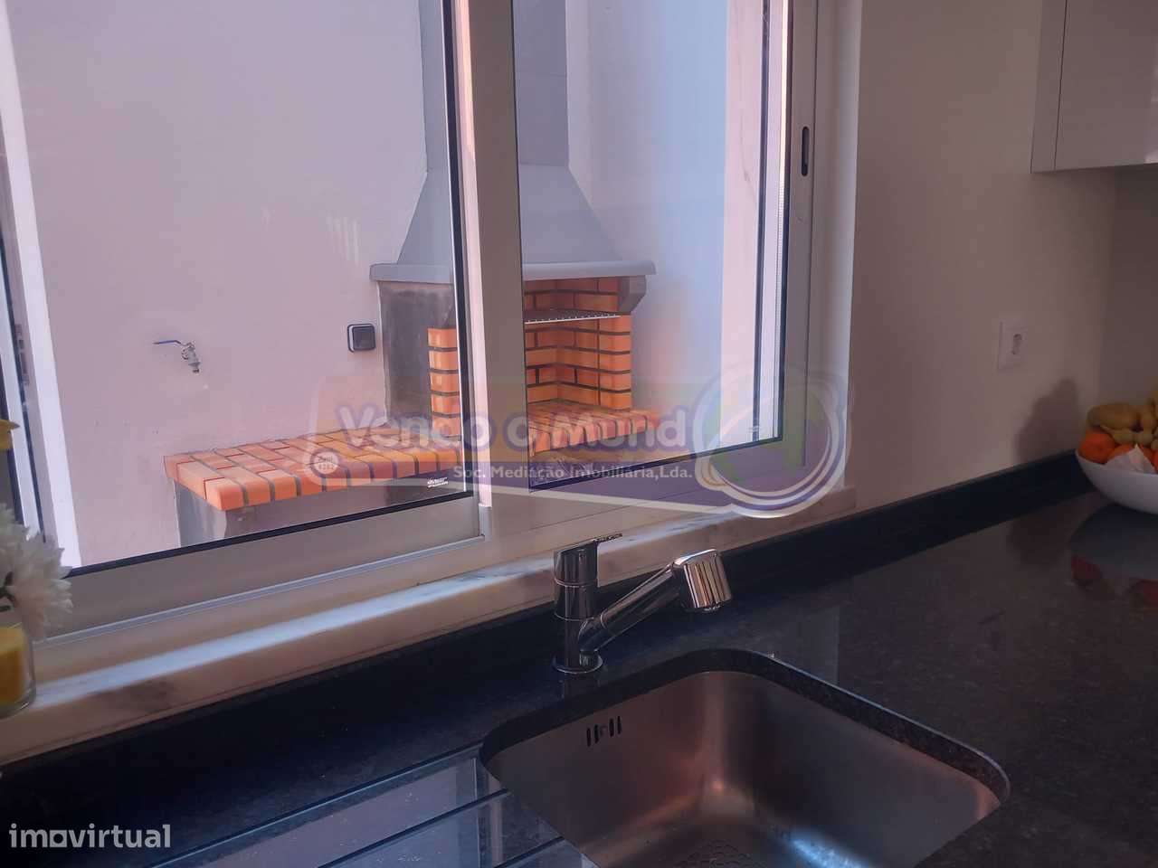 Moradia T2+1 no Porto Alto (PALT395) - Grande imagem: 2/31