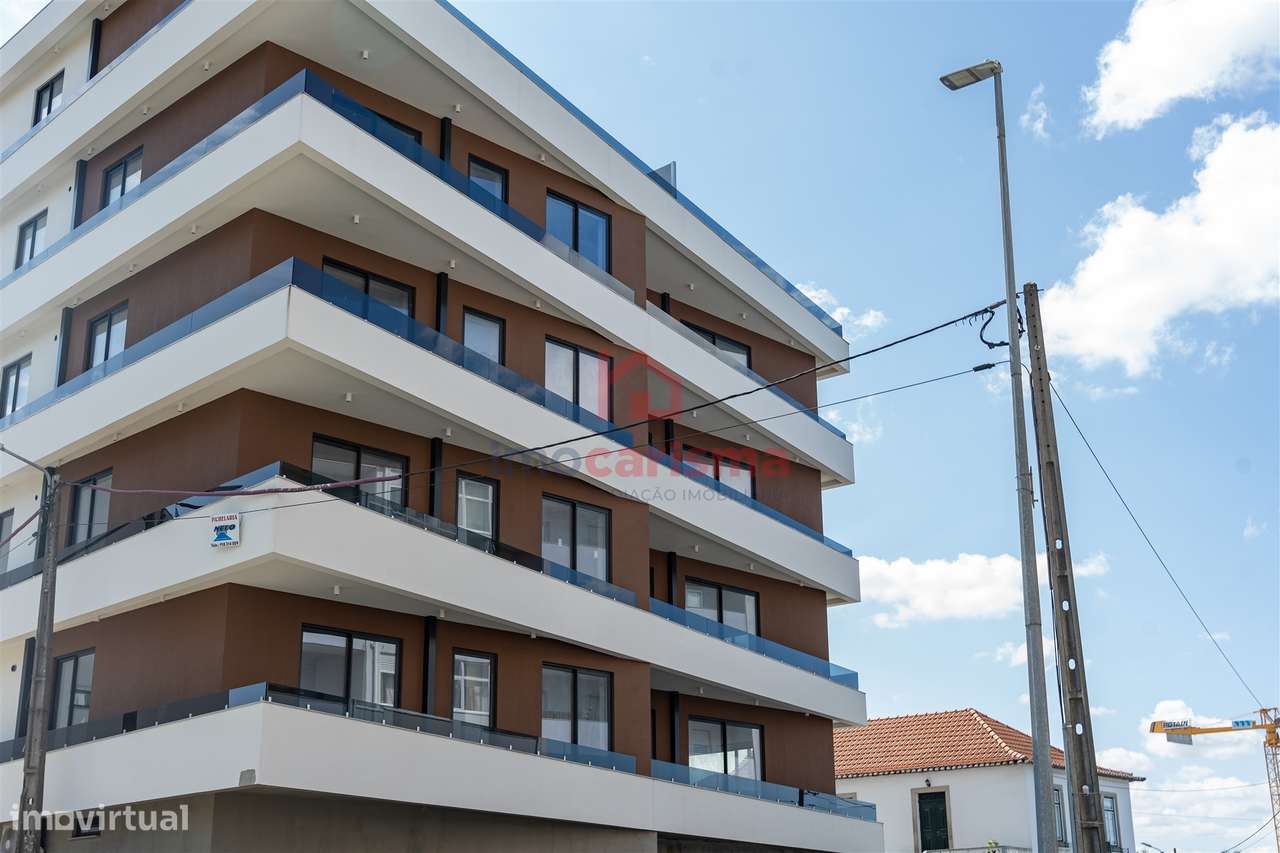 Apartamento T3 Novo, No Último Piso, Centro de Paços de Ferreira-42