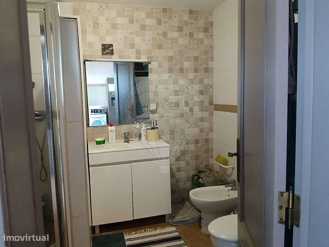 Moradia T2 para venda - Grande imagem: 3/17