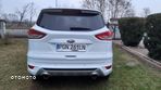 Ford Kuga 2.0 TDCi 2x4 Titanium - 5