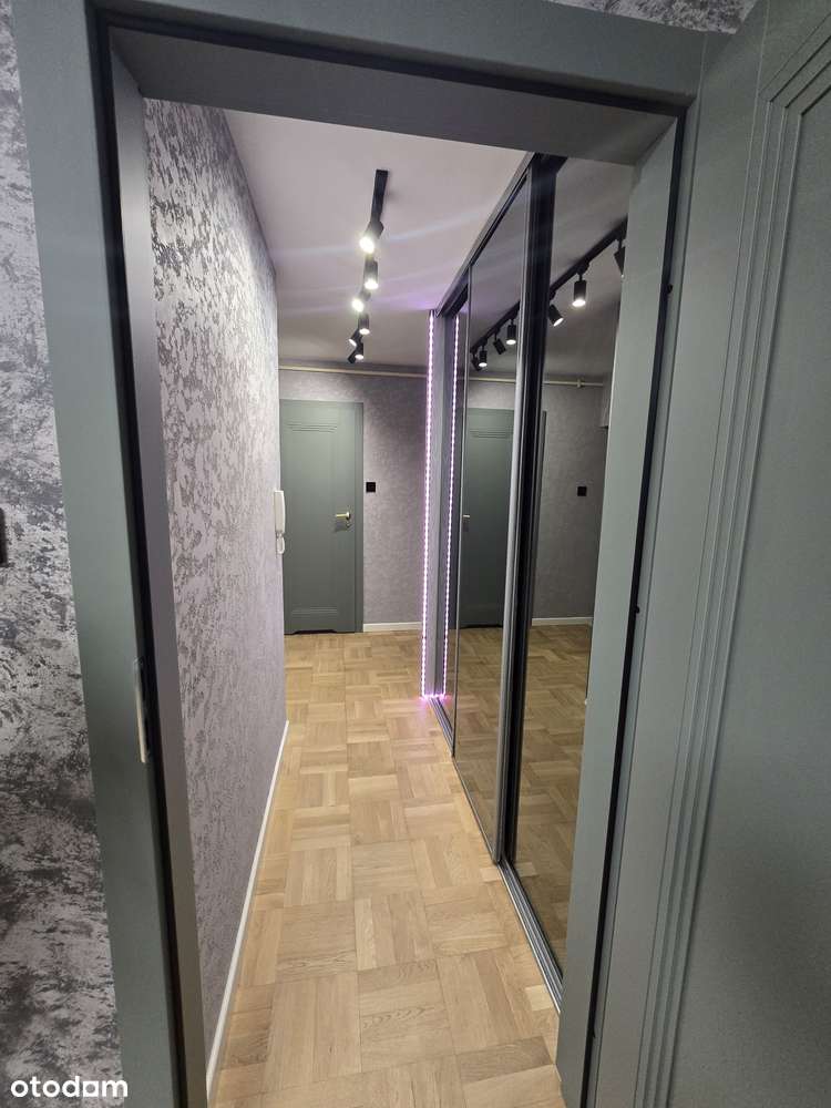 2 pokoje po remoncie + balkon loggia + piwnica - oddzielna kuchnia-7