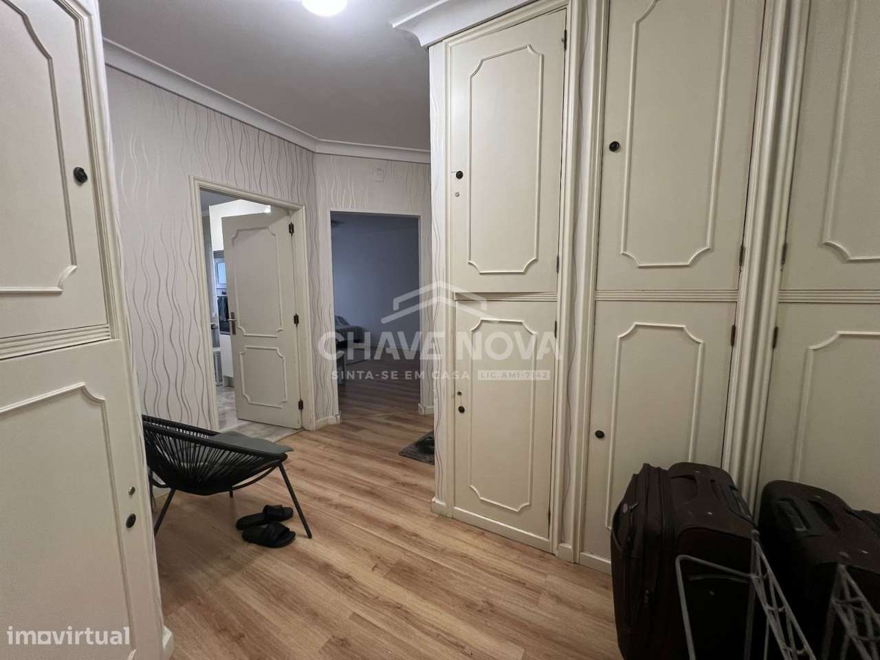 Apartamento T3 em Mafamude - Grande imagem: 2/18