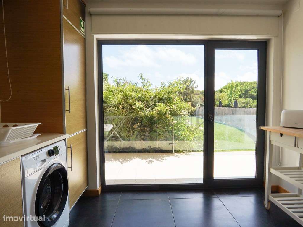 Moradia V4 com Piscina para Venda em Soltroia, Troia-14