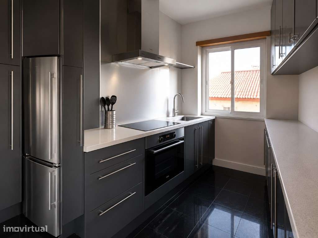 T2 Duplex com Suite e Varandas | Algés-3