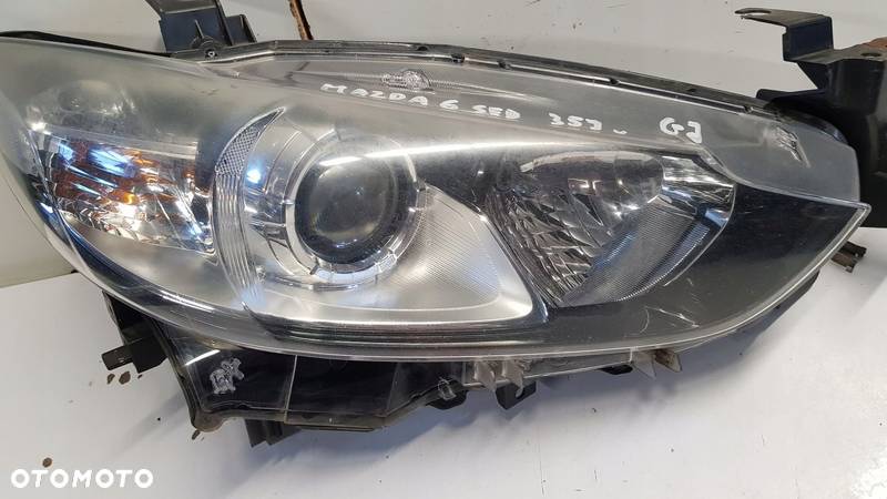 lampa przód Mazda 6 GJ - 12