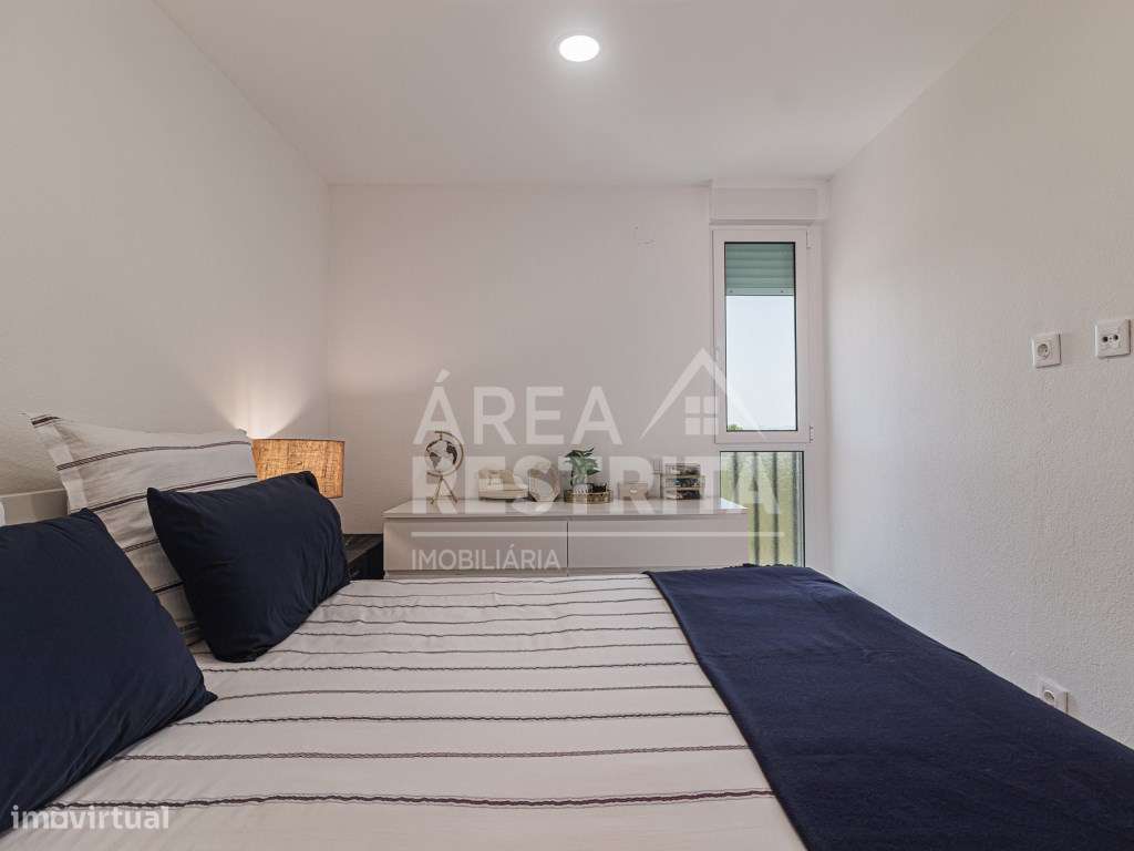 Apartamento T2+ 1 em Corroios.-20