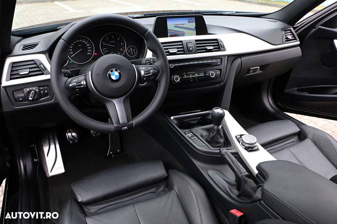 BMW Seria 3 320d Sport Line - 26