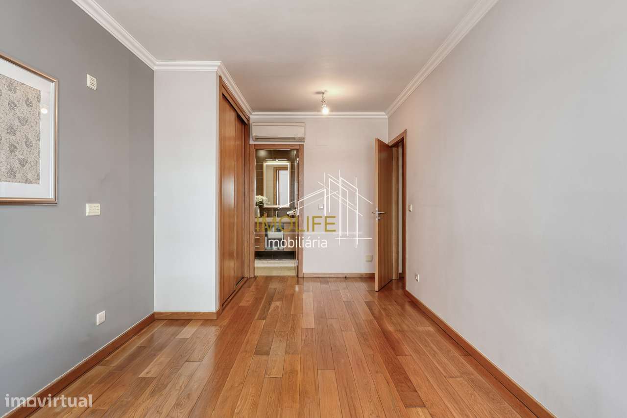 Magnifico apartamento T3 nas Colinas de Cruzeiro em Odivelas-15