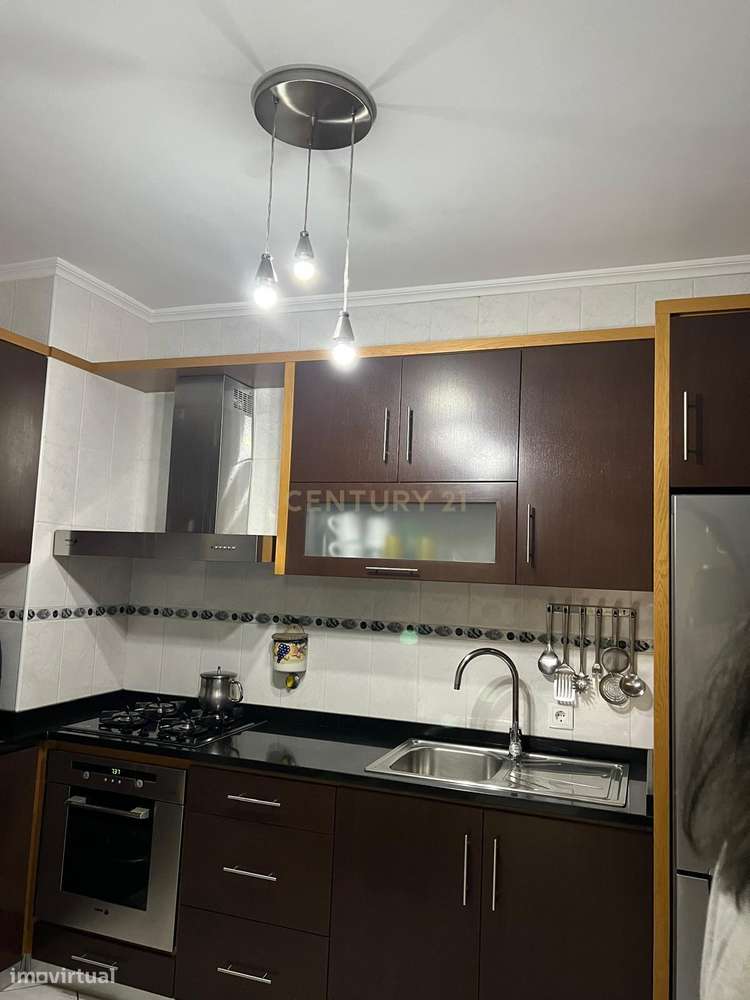 Apartamento T3 em Paredes  (Av. dos Bombeiros Voluntários de Paredes) - Grande imagem: 5/17