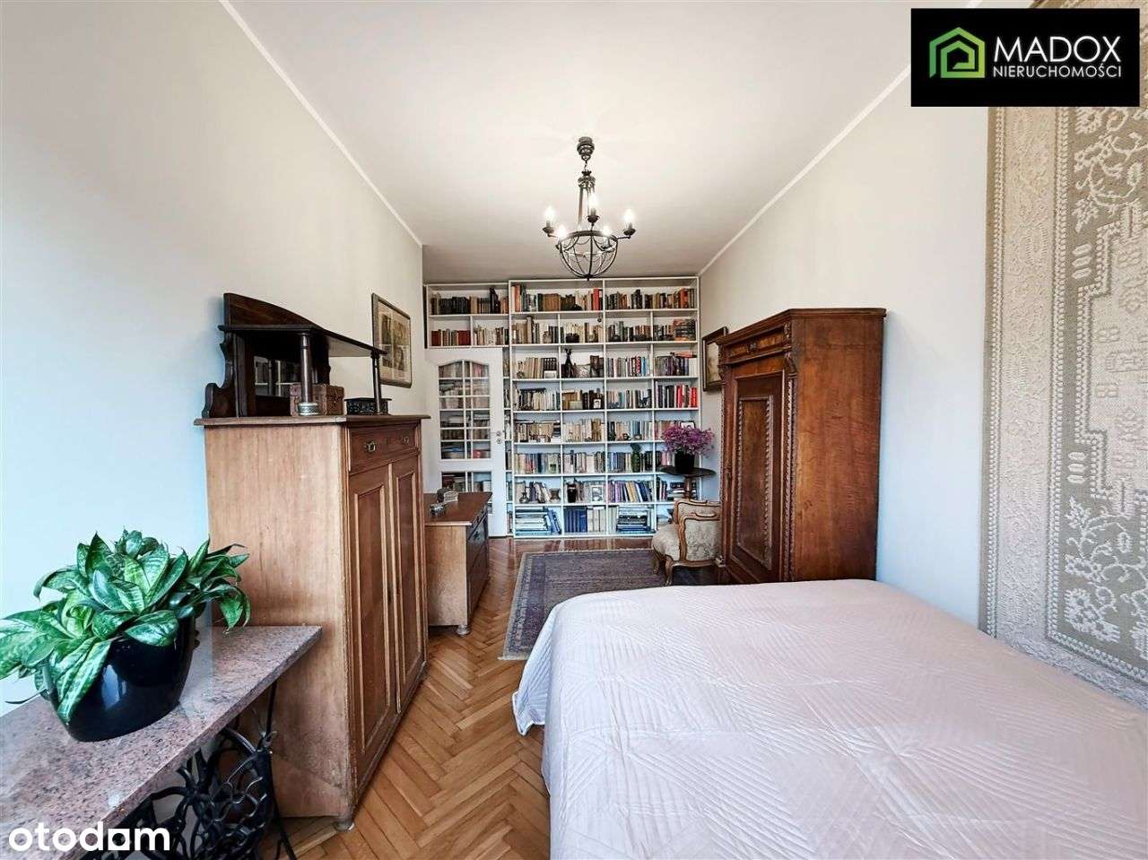 Trzy pokoje w centrum z wyjątkowym widokiem.-3