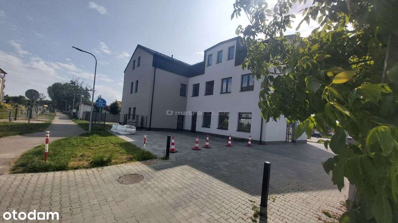 Lokal handlowo-usługowy przy ul. Rawskiej - Pełny obrazek: 3/7