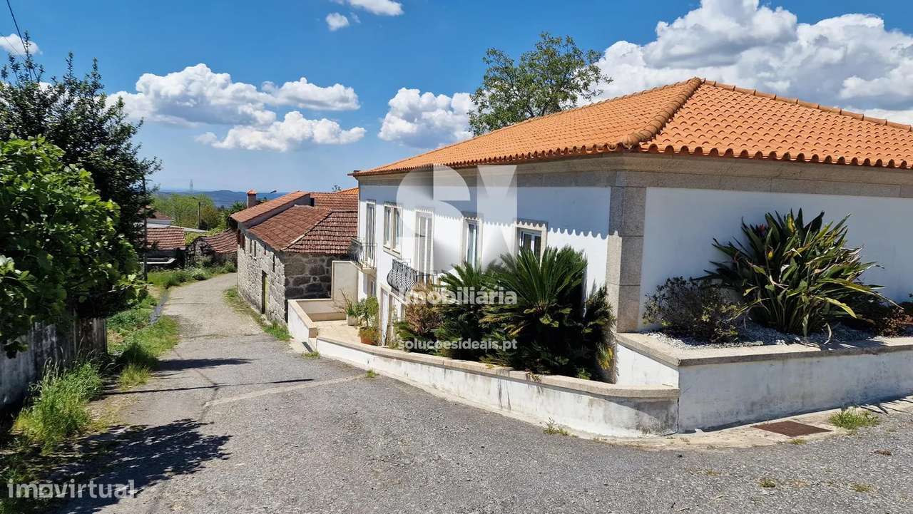 Moradia Isolada T5 - Grande imagem: 4/50