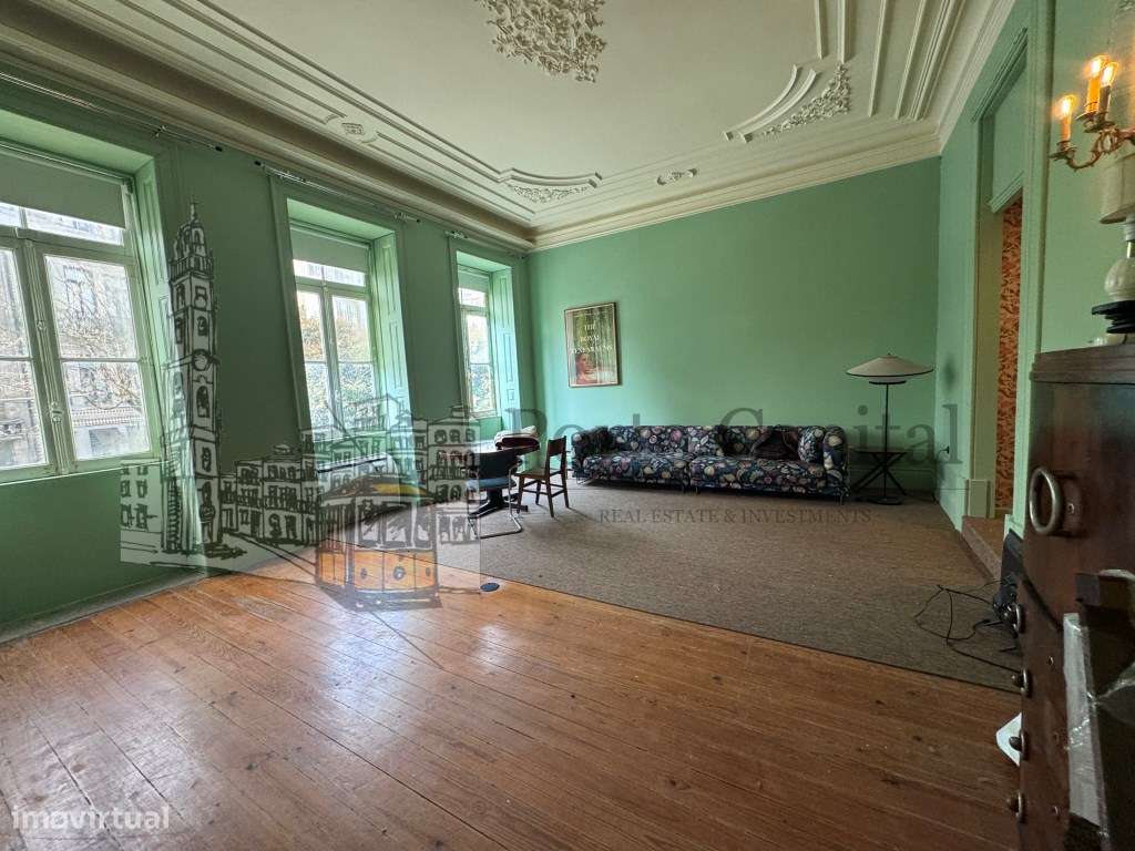 BOUTIQUE OFFICE NO CENTRO DO PORTO - Grande imagem: 4/24