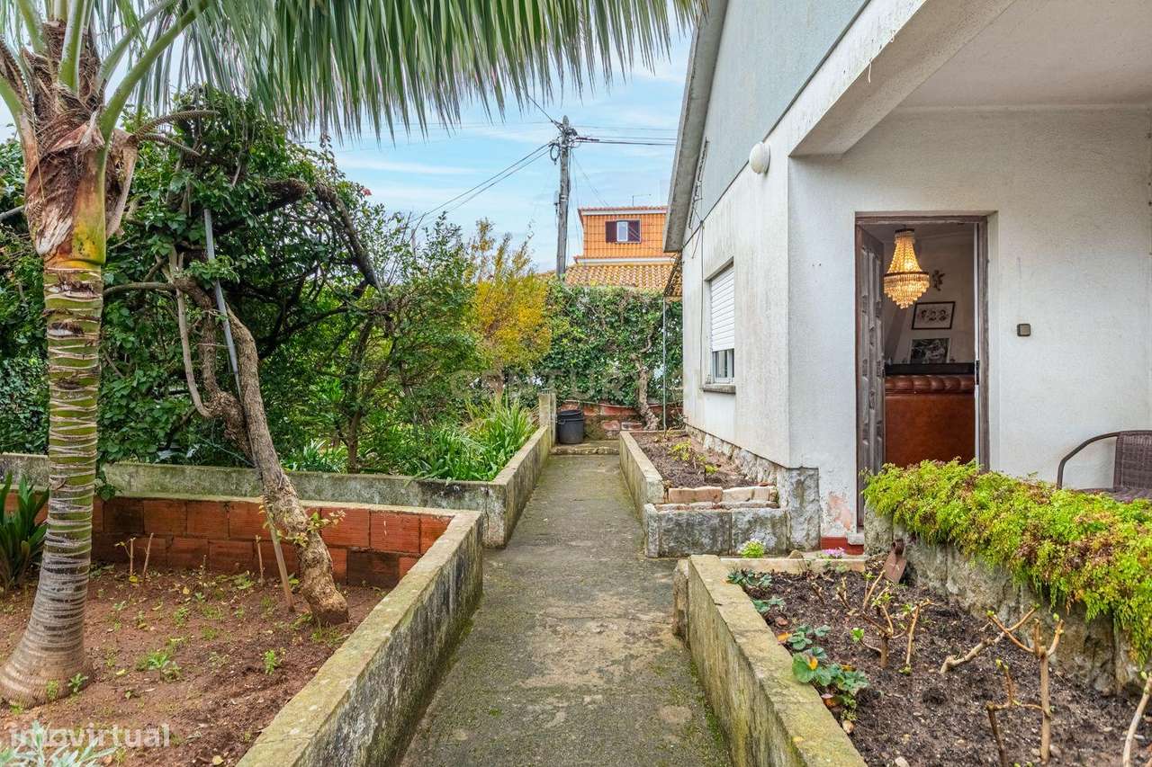 Moradia t4 no centro de Cascais-24