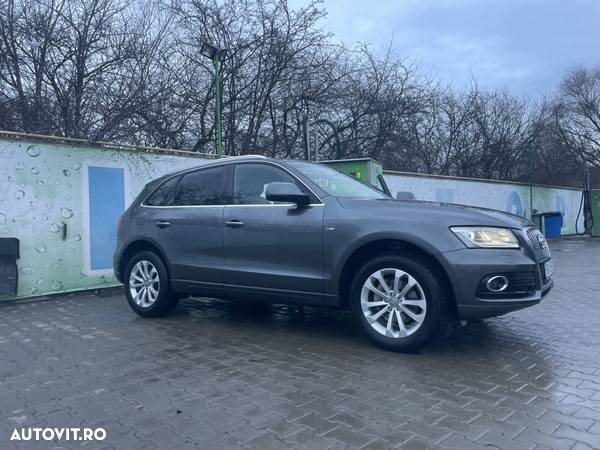 Audi Q5 2.0 TDI quattro S tronic design - 4