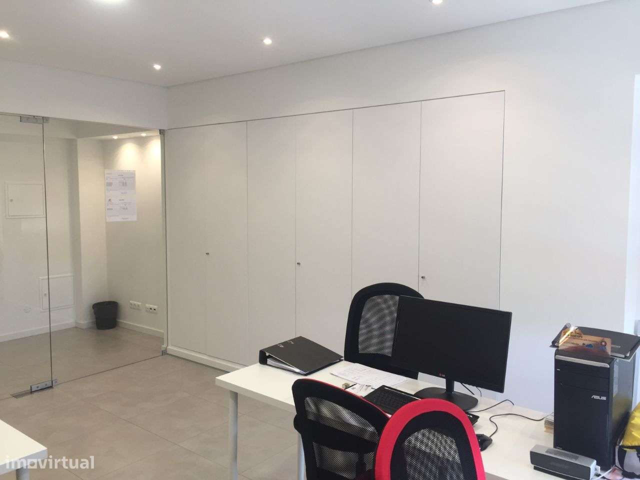 Escritório ARRENDADO nas Paivas-5