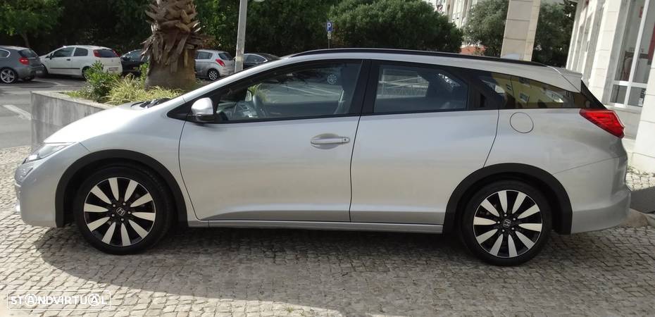 Honda Civic Tourer 1.6 i-DTEC Elegance Connect Navi - 8