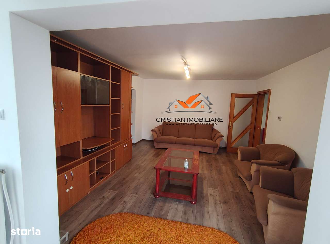 Apartament 3 camere, etaj 1, Cetate-Piata!-0